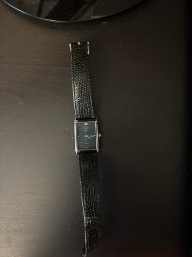 Vintage gucci quartze tank - vintage,