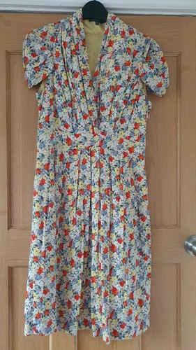 Beautiful emily fin - fin, floral