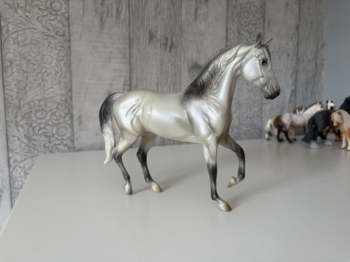Retired breyer classics - [retired],