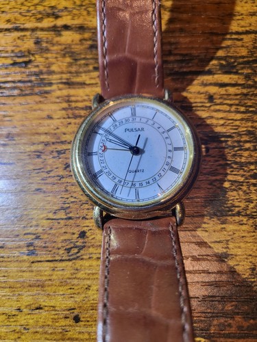 Vintage pulsar quarts day - pulsar, day/time