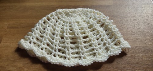 Hand crochet skull cap - hand,