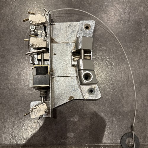 Jla ipso door lock - jla,