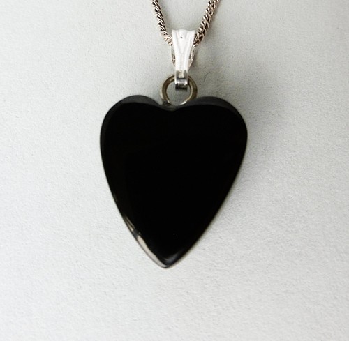Small whitby jet love - jet, heart