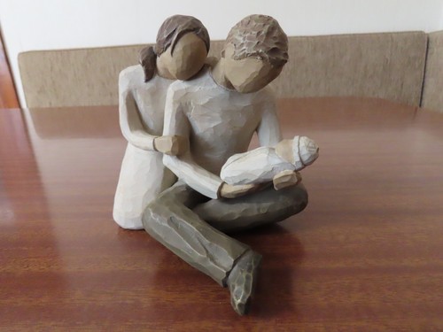 Willow tree figurine new - tree,