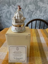 *Walt Disney Beauty and the