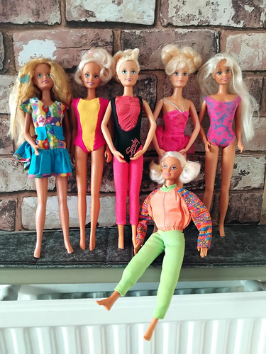 Sindy doll bundle hasbro vivid - doll,