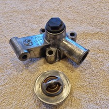MGB/BMC/BL 'B' Series Thermostat Housing - CAM1577- 1976 on with thermostat