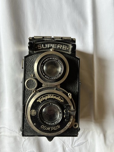 Voigtländer superb tlr camera - superb,