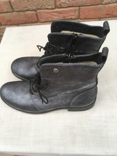 Ladies “Wolky” Murray Ankle Boots Size 40