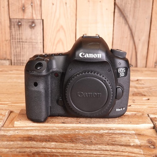 Used canon eos - used,