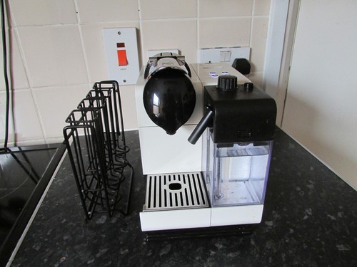 Delonghi nespresso machine - nespresso,