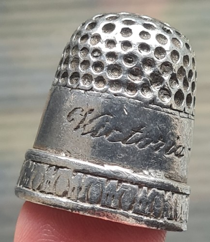 Vintage pewter thimble - vintage,