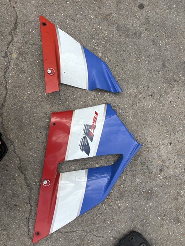 Upper side fairing left - fairing,