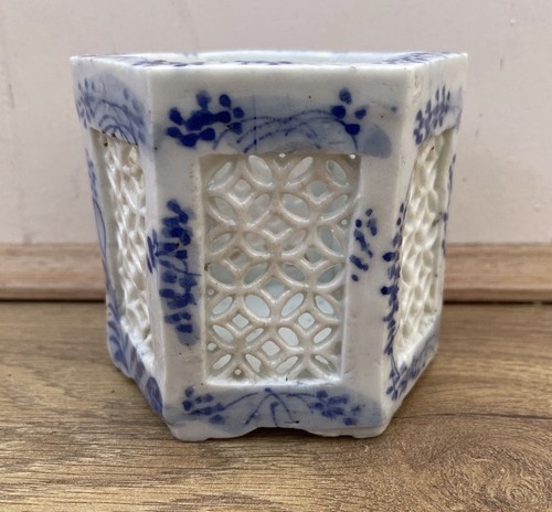 Antique chinese flow - chinese, blue