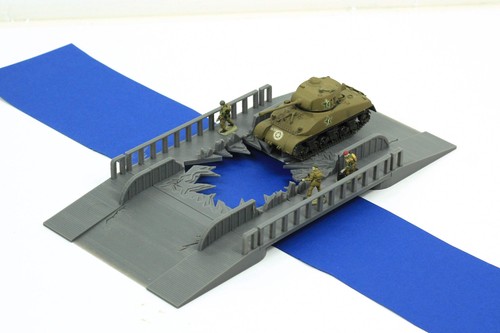 Flat steel bridge tabletop - flat,