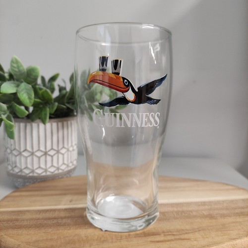 Guinness glass flying toucan - -,