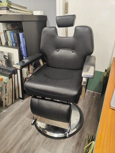 Professional barbers chair - professional,