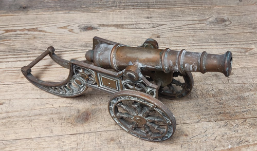 Vintage old antique brass - brass, gun