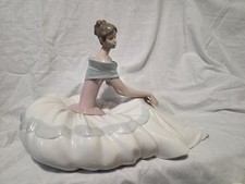 Nao by Lladro Ballerina