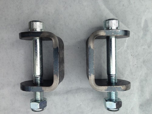 Pair stub axle - axle, for