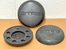 (W2) Triumph STAG ** Steering wheel centre pad ** Good used original 627321