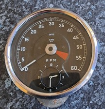 Classic JAGUAR 'E' TYPE REV