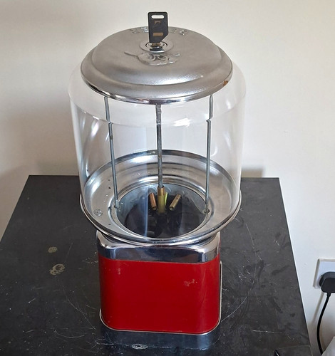 Beaver gumball vending - gumball,