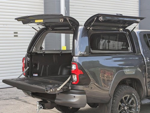 Toyota hilux revo mk9 - toyota,