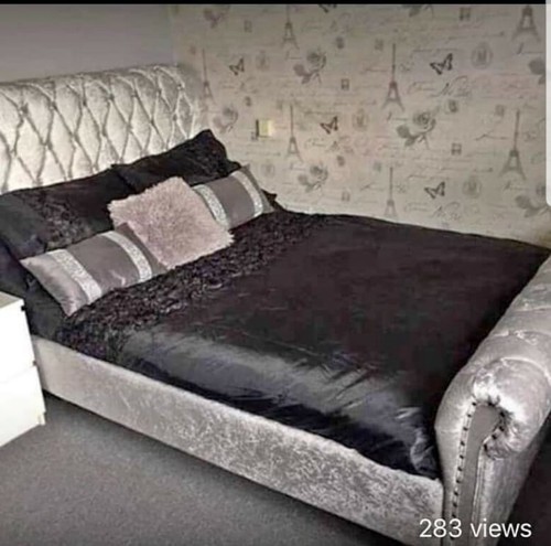 New sleigh bed - sleigh, crushed