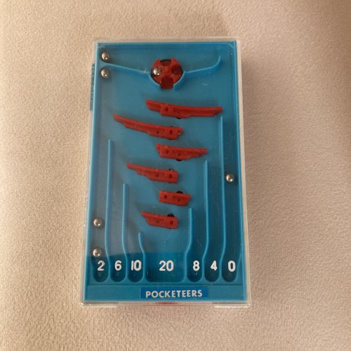 Tomy pocketeers 1975 - pocketeers, pocket