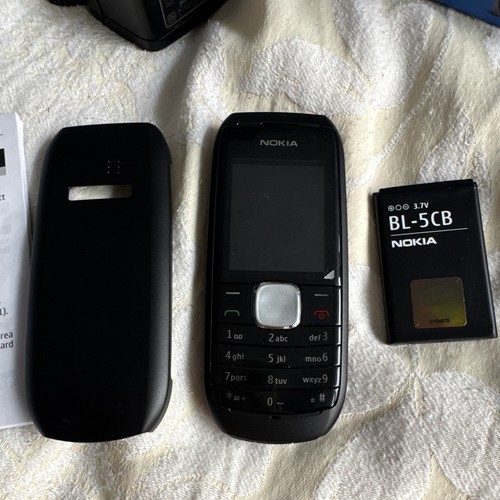 Nokia 1800 mobile phone 8mb - phone,
