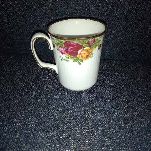 Vintage royal albert - vintage, old