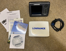 Lowrance HDS-5 Navigation