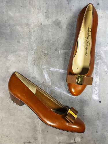 Salvatore ferragamo retro 90s - salvatore,