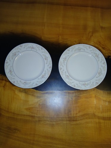 Pair royal doulton diana - royal,