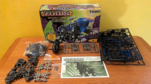 Tomy zoids shield liger - tomy,