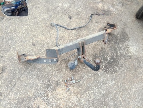 Tow bar with - bar, fixing