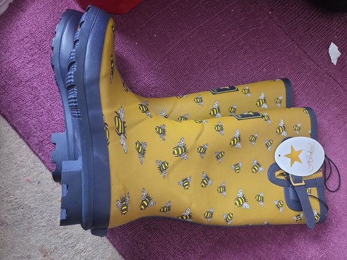 Bumble bee welliboots - bee,