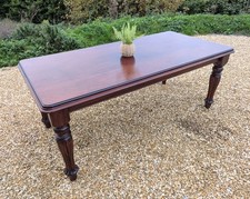 Hardwood Dining Table - Mahogany Finish - 6.5 Foot/200 cm 8 Seater