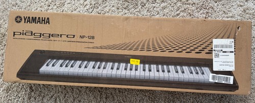Yamaha piaggero slimline - np-12,