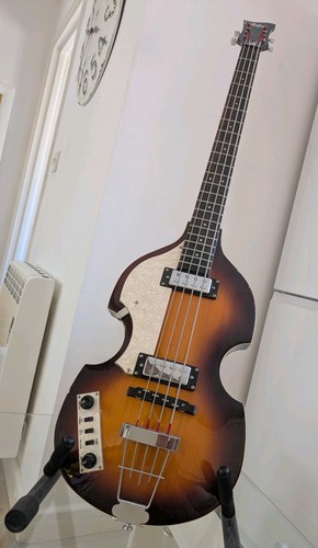 Hofner series violin - hi-series, bass