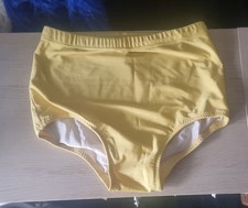 Pro Wrestling Trunks Yellow