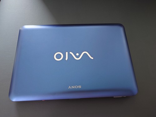 Sony vaio vpcm13m1r netbook - sony,