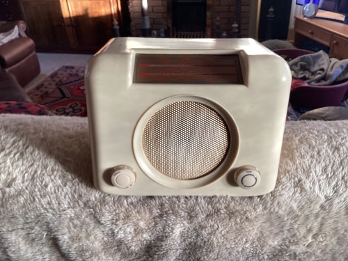 Vintage bush dac radio - bush,