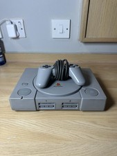 Sony PlayStation 1 (PS1)