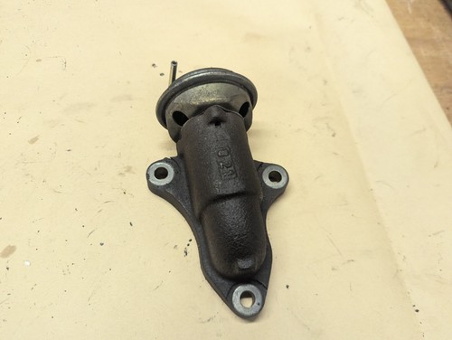 Toyota yaris 4d egr - 1.4,