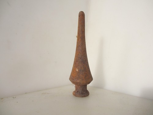 Iron finial fence - iron, top