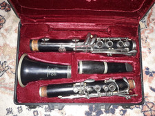 Bb CLARINET B&H 400