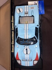 Matt Damon Signed 1:18 1966 Ford GT40 MK Metal Die Cast Racecar ￼Car PSA/DNA #2