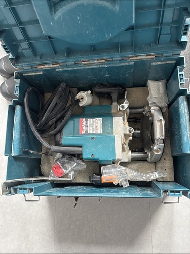 Makita 3612c plunge router - 3612c,